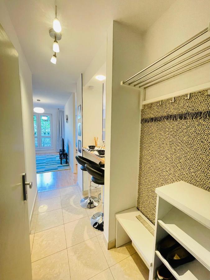 Peony Hollo Apartment - Free Garage Under The House Budapest Ngoại thất bức ảnh